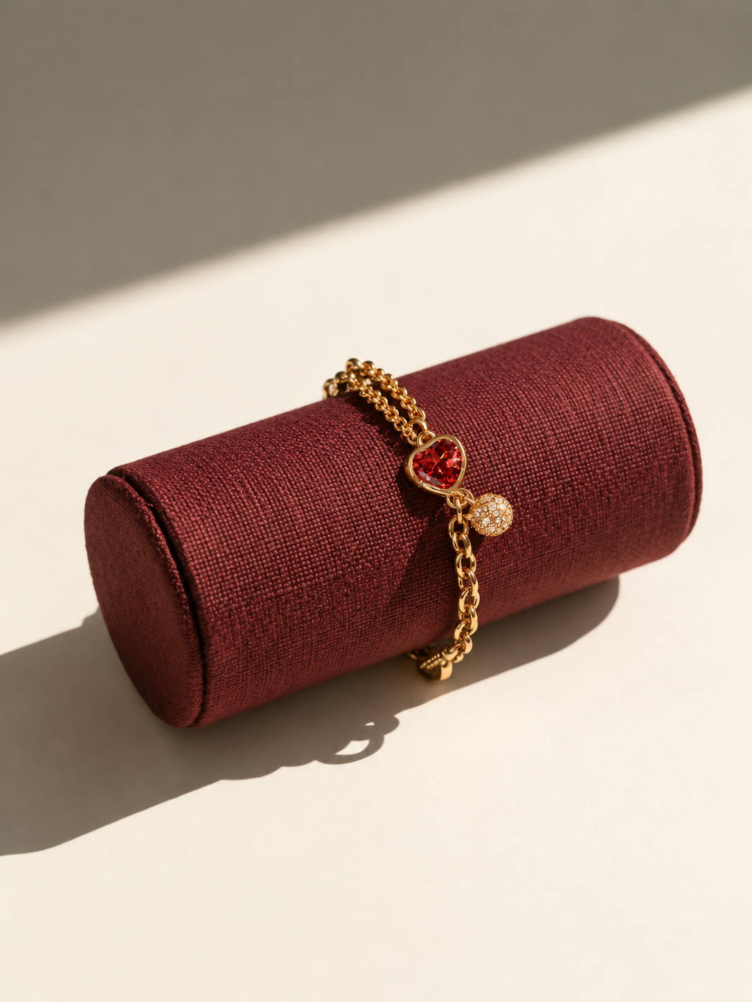 Amour Red Heart Charm Gold Bracelet