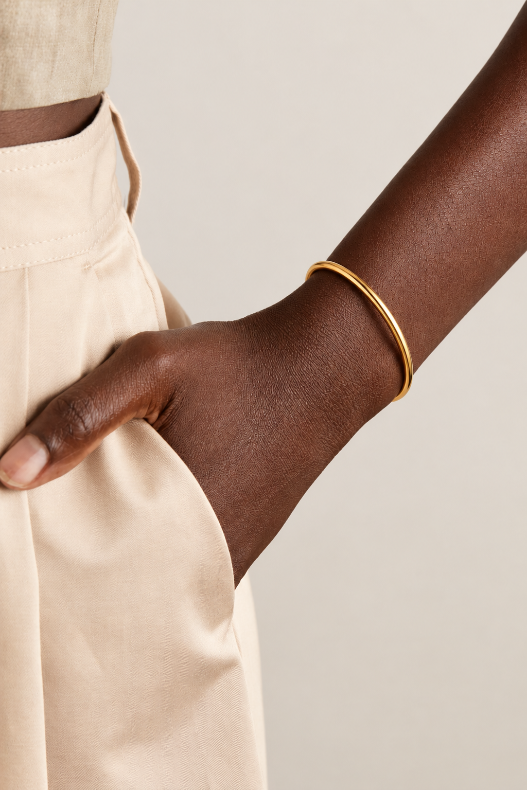 Classic 18K Gold Stainless Steel Bangle