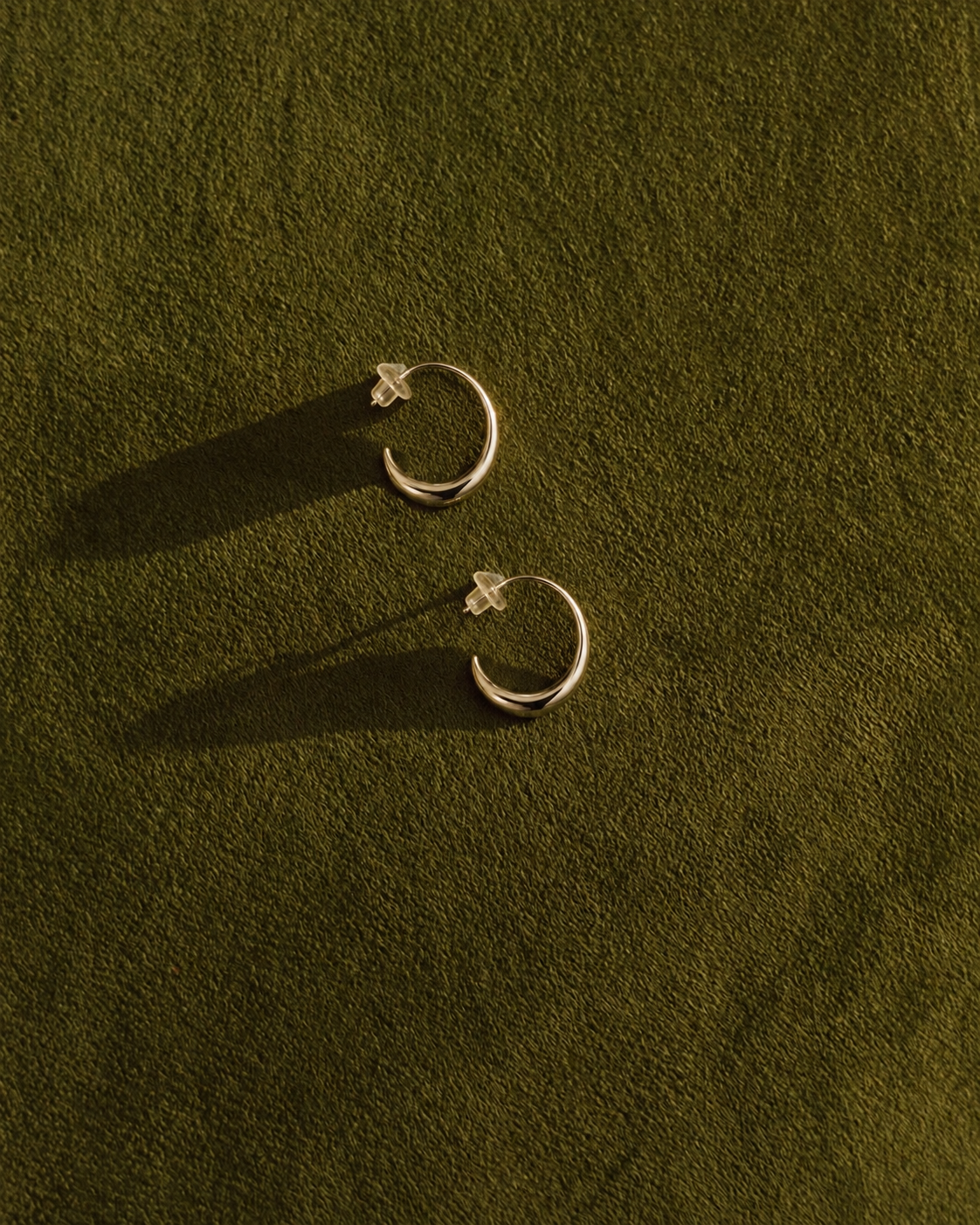 18k-Silver Sculptural Hoop Earrings