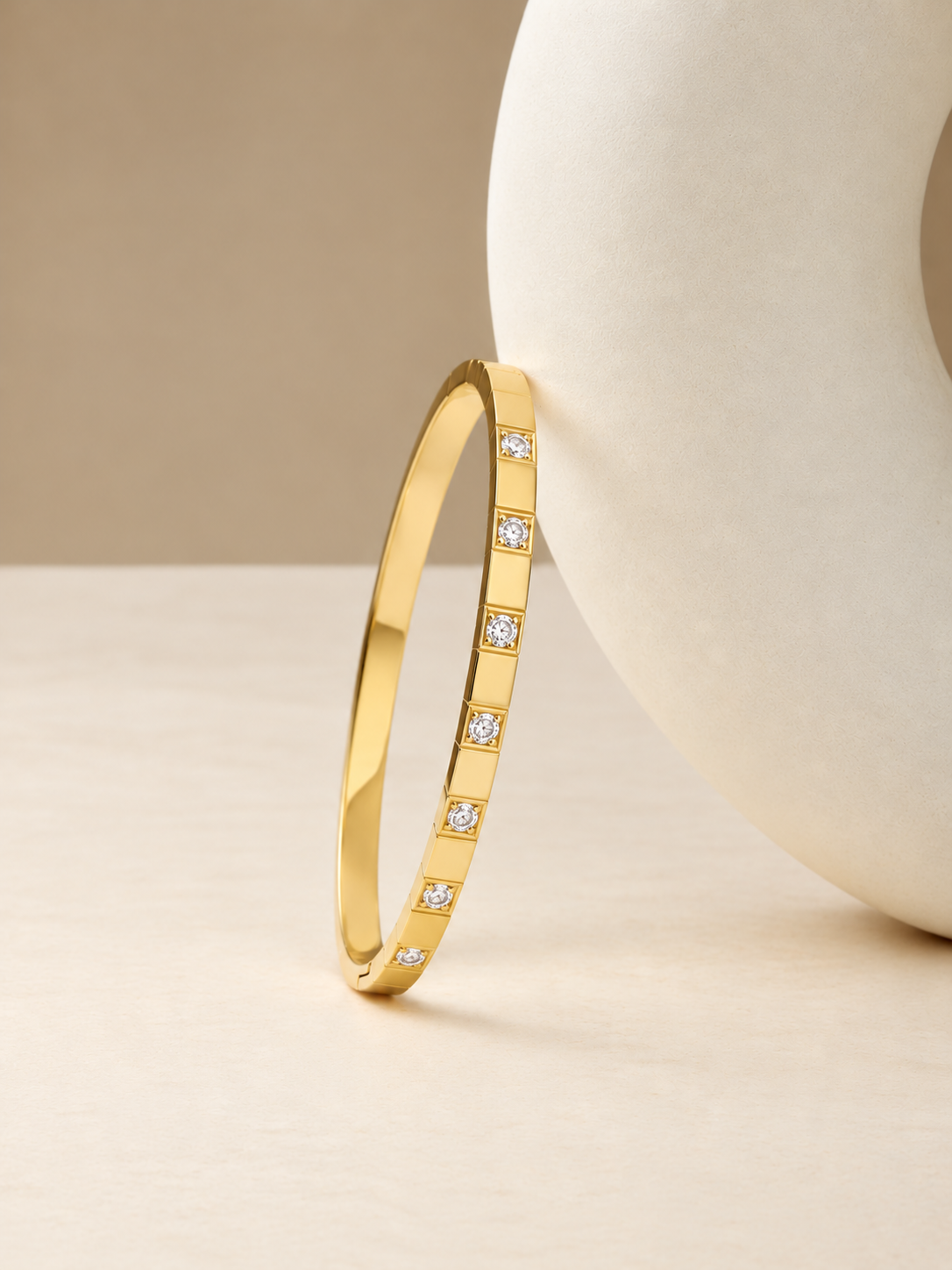 Seven Stone Gold Hinged Bangle Bracelet – Minimalist Crystal Bracelet